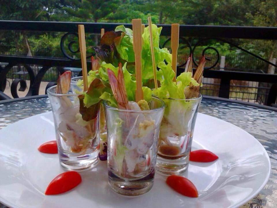 Je T'Aime Cafe & Villa Sing Buri Bagian luar foto