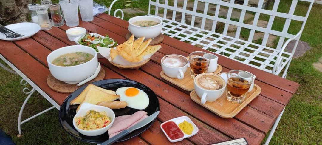 Je T'Aime Cafe & Villa Sing Buri Bagian luar foto